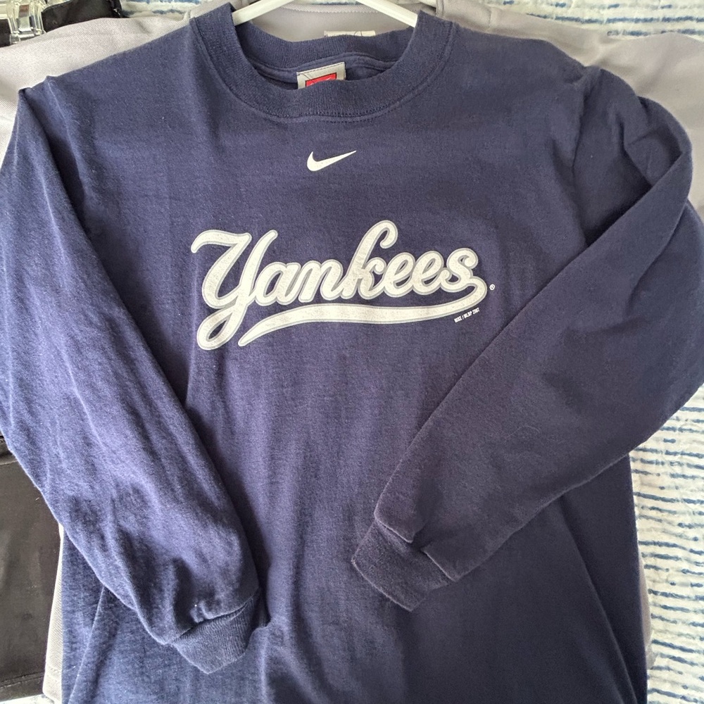Nike Men's Navy Crewneck Yankees Sweater